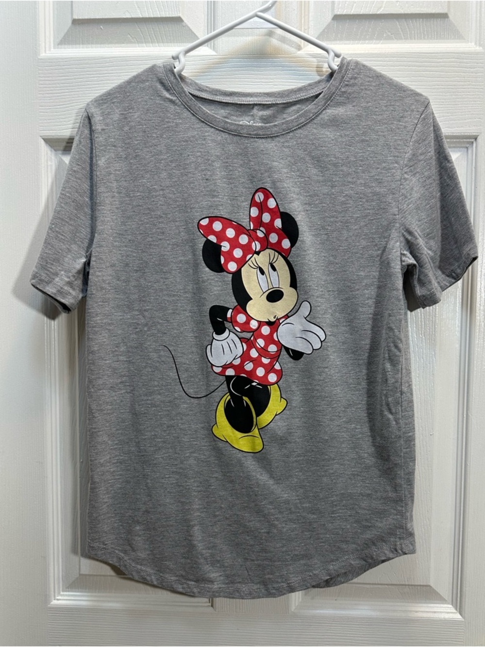 Disney Gray Minnie Mouse Tee with Red Polka Bow and Yellow Shoes